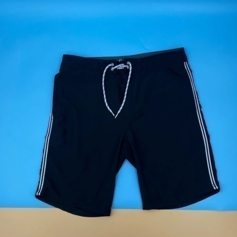 LIKE NEW! Mens Boardshorts
